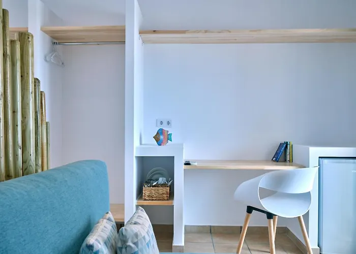 Fyrogenis Palace Aparthotel Ambelas