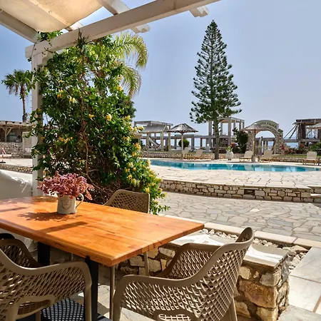 Fyrogenis Palace 4* أمبيلاس