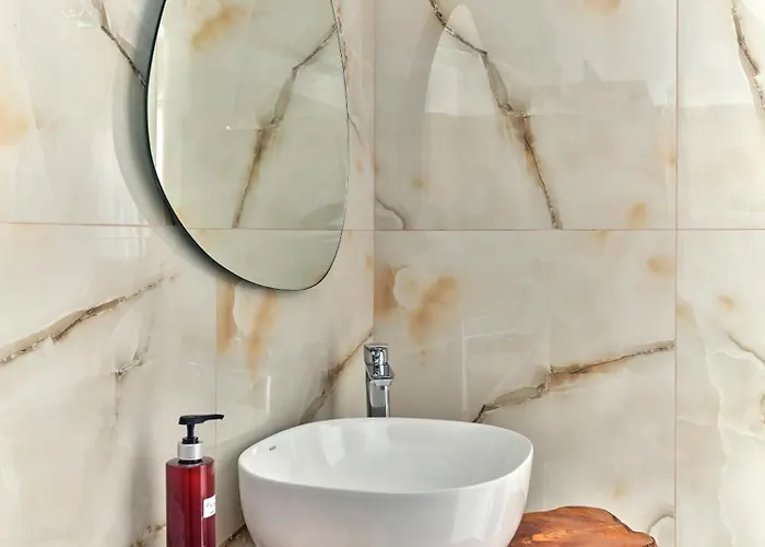 Aparthotel Fyrogenis Palace